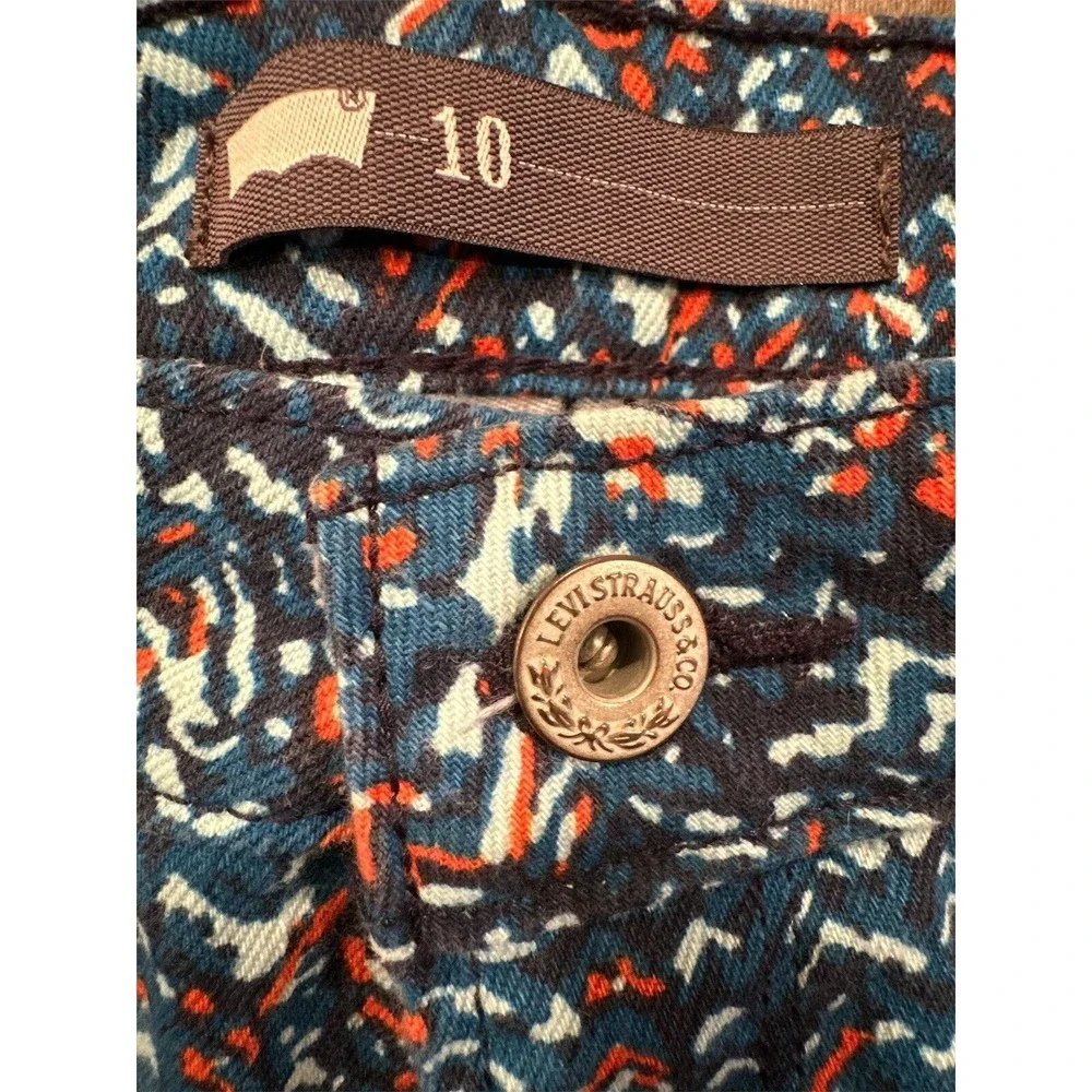 Levi's Blue and Orange Frayed Hem‎ Jean Shorts Inseam 4 Inches Sz 10 Excellent